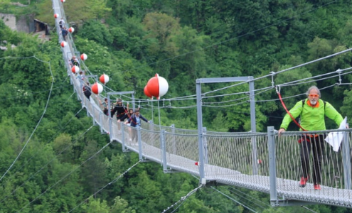 viaggio di gruppo rasiglia e ponte tibetano sellano