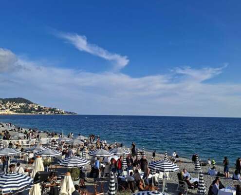 viaggio di gruppo a mentone festa limoni nizza644861783_1524469916354460_7592367953994665309_n