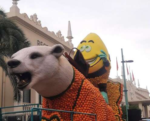 viaggio di gruppo a mentone festa limoni nizza645291112_1524470789687706_6330912762417083650_n