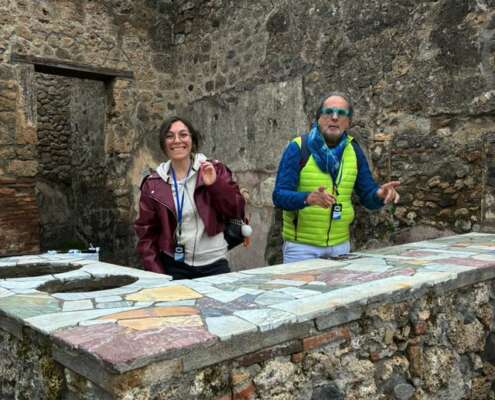 viaggio di gruppo a reggia di caserta e pompei