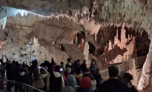 viaggio di gruppo corinaldo e grotte di frasassi