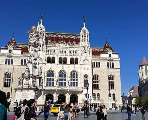 viaggio di gruppo pasqua budapest666040128_1556444636490321_600024330596462290_n
