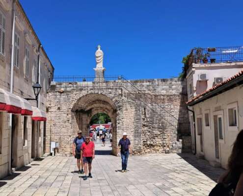 crociera di gruppo grecia e croazia costa deliziosa711331226_1607377744730343_124878124410845086_n