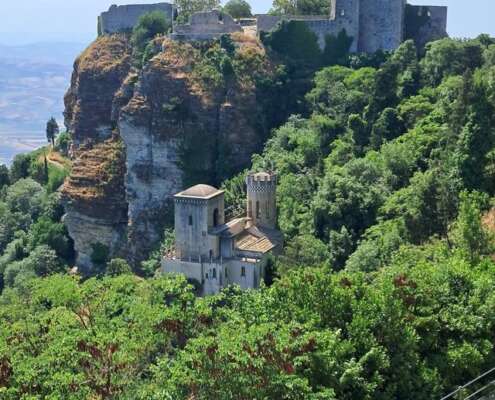 viaggio di gruppo egadi e sicilia718320943_1613521080782676_8595994071865083353_n