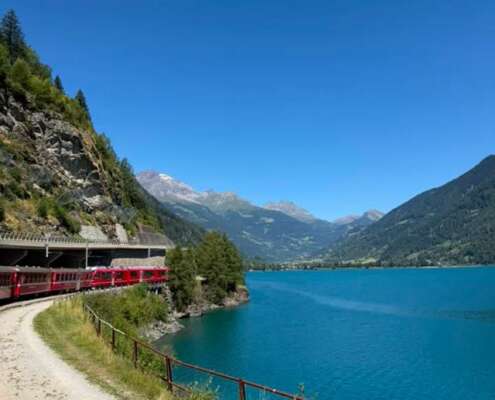 viaggio di gruppo trenino bernina745661574_1293787892580213_1358250002854361707_n