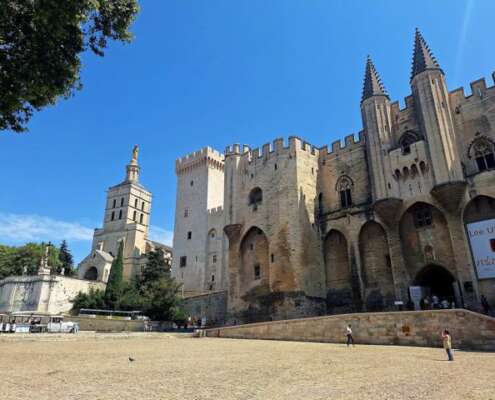 viaggio di gruppo ferragosto francia775475241_1086708620556132_3521735937666364586_n