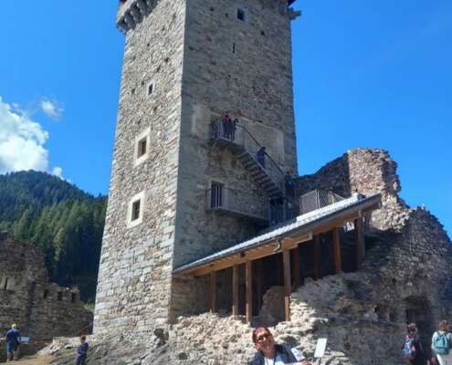 viaggio di gruppo trenino dei castelli783830750_27313766818301388_3256723642450668624_n