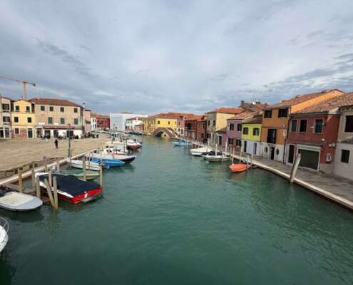 viaggio di gruppo navigazione sile e villaggio zucche865945170_1142970601572953_4033795944580453754_n
